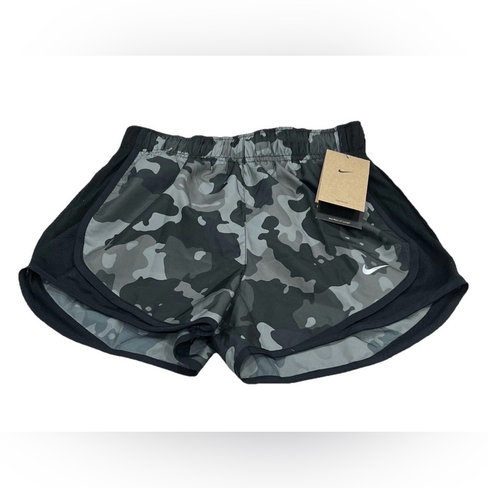 Nike Women's Running Shorts XS Tempo Dri-FIT Mid-Rise 3" Lined Camo Black/ Gray